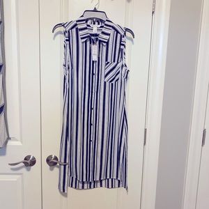 Brand new, black and white tunic.